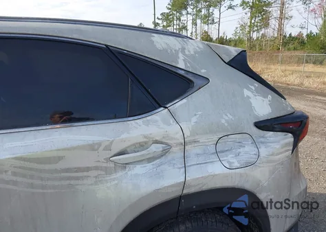 2020 Lexus Nx 300 z USA, uszkodzony, nr VIN JTJGARBZ0L2159666